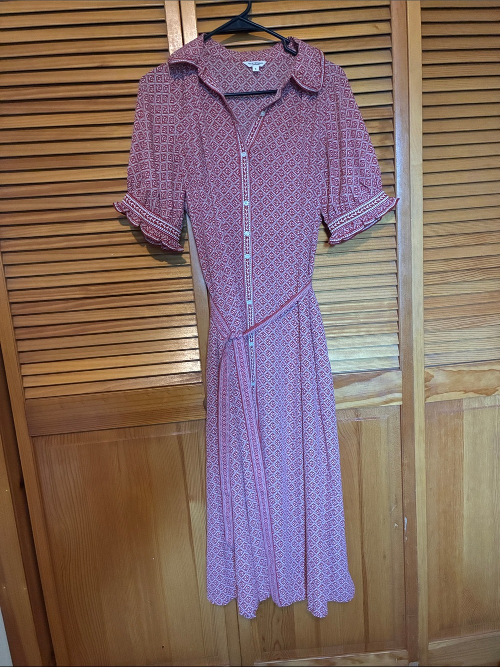 Max Studio Pink Geometric Button-Front Midi Dress with Tie Waist